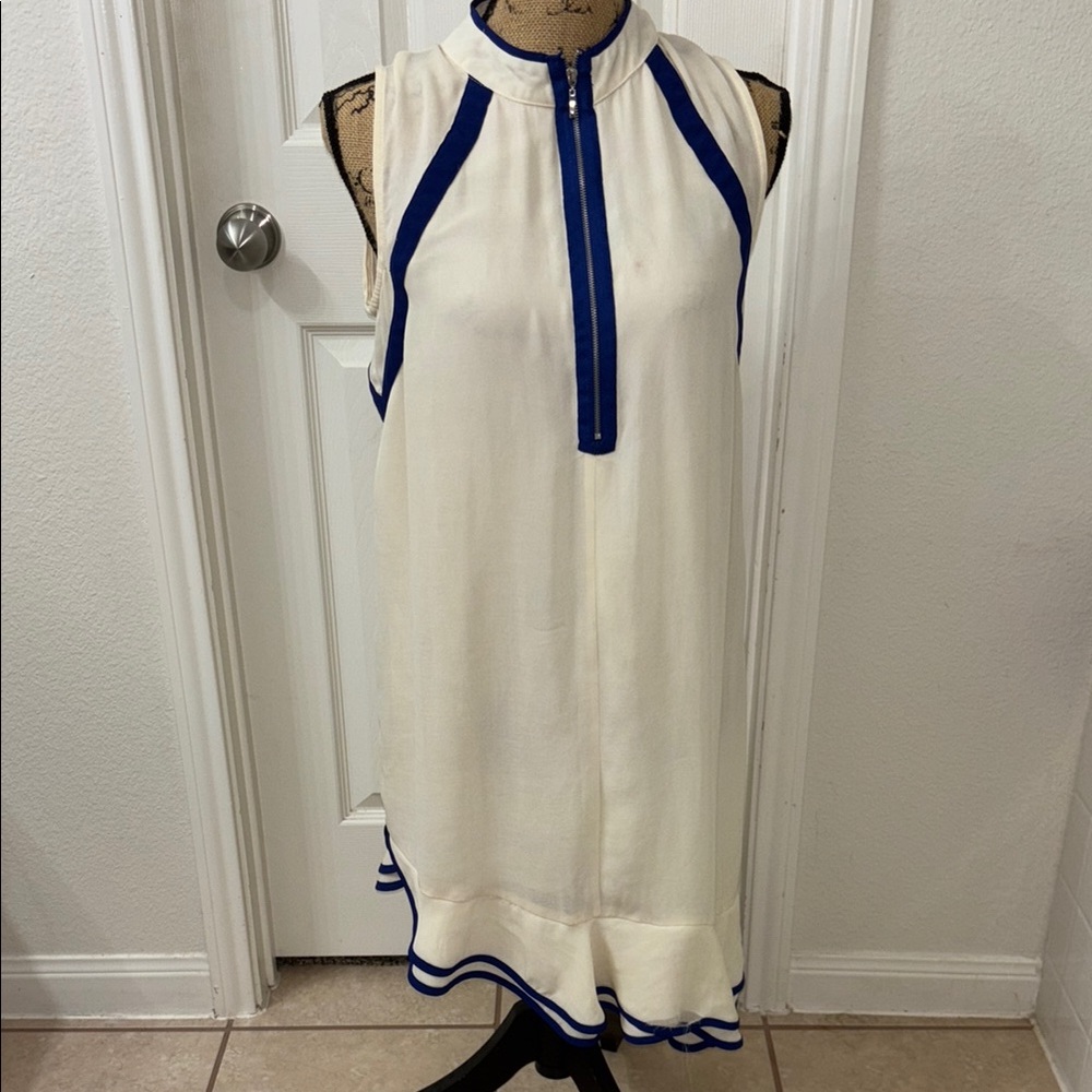 Elegant Sleeveless White and Blue Dress